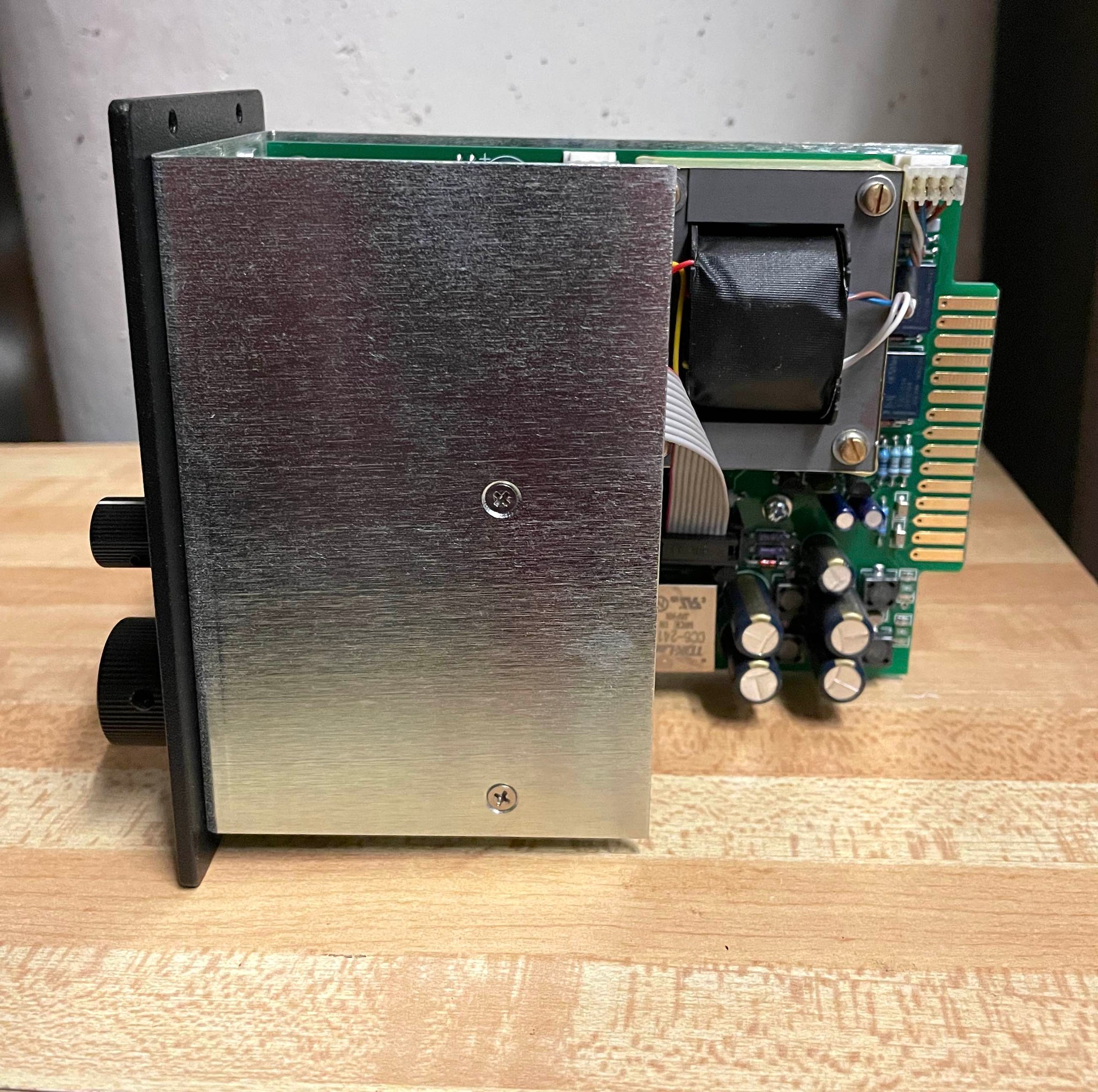 Great River MP-500NV マイクプリ API500 Great River MP-500NV 500 Series Microphone Preamp | Sweetwater