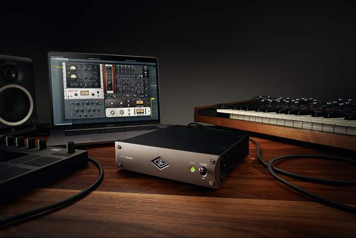 UAD-2 Satellite OCTO Core Thunderbolt3② Uad-2 Satellite Thunderbolt Octo Core 3 Universal Audio UAD